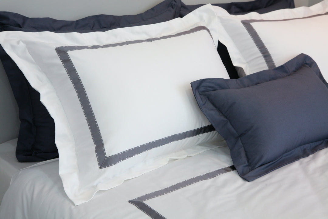 OEKO-TEX Certified Crisp Cotton Sateen Hotel Style White & Dark Gray Trim Border Frame Duvet Cover Set - 480 Thread Count