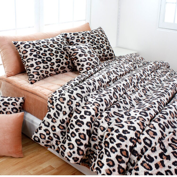 leopard brown duvet