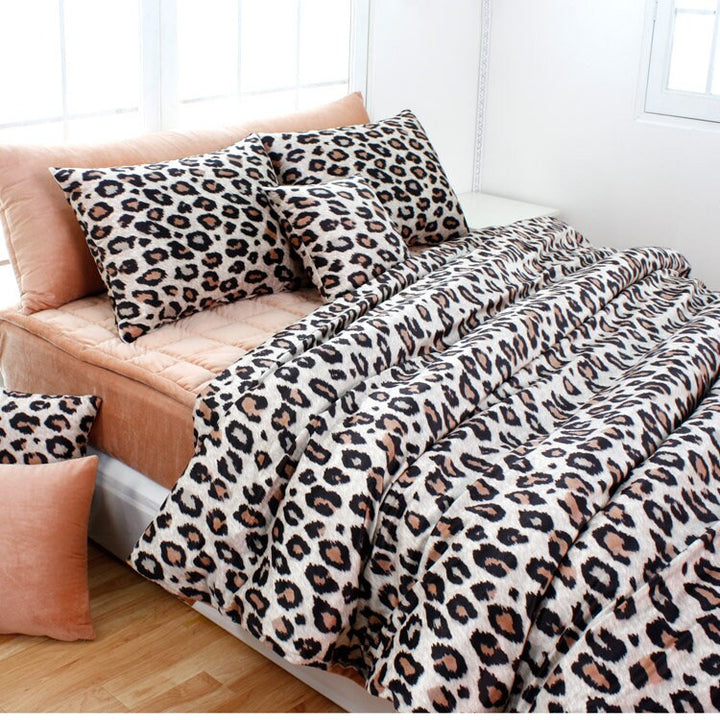 leopard brown duvet