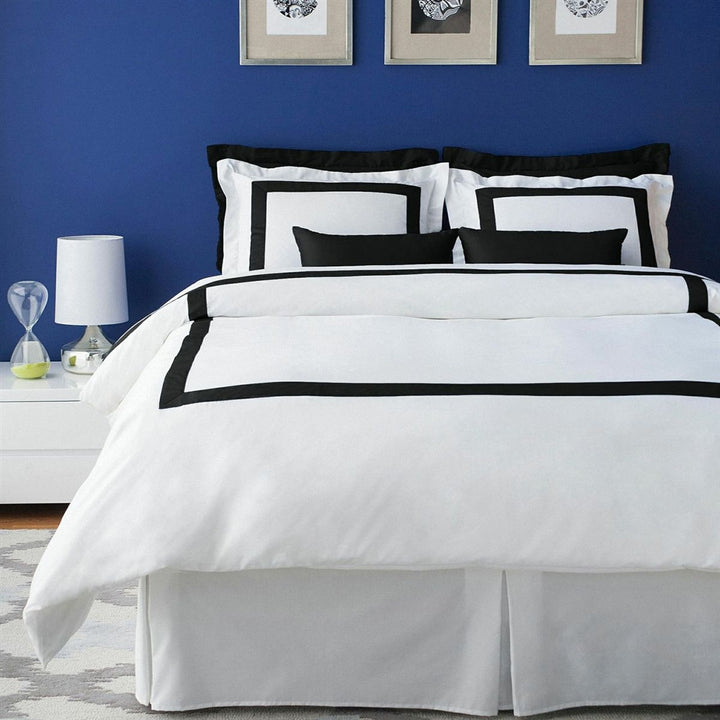 LaCozi Hotel Collection Black Border Trim White Cotton Sateen Duvet Cover Set