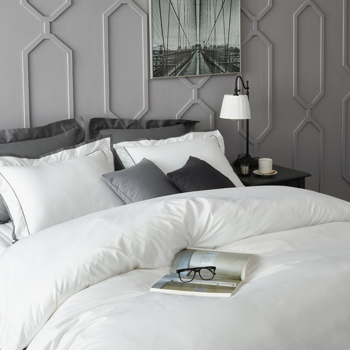 Lucia Soft Cotton Sateen White Gray Hotel Collection Duvet Cover Set