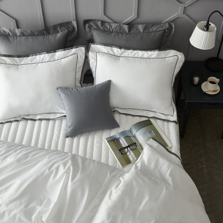 LaCozi Lucia Cotton Sateen White Gray Flange Design Duvet Cover Set