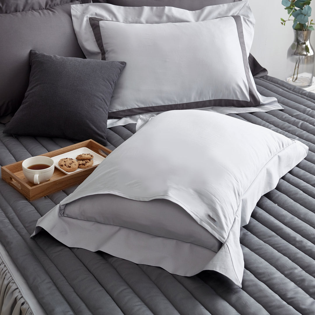 Boutique Hotel Style Gray Border Duvet Cover Set